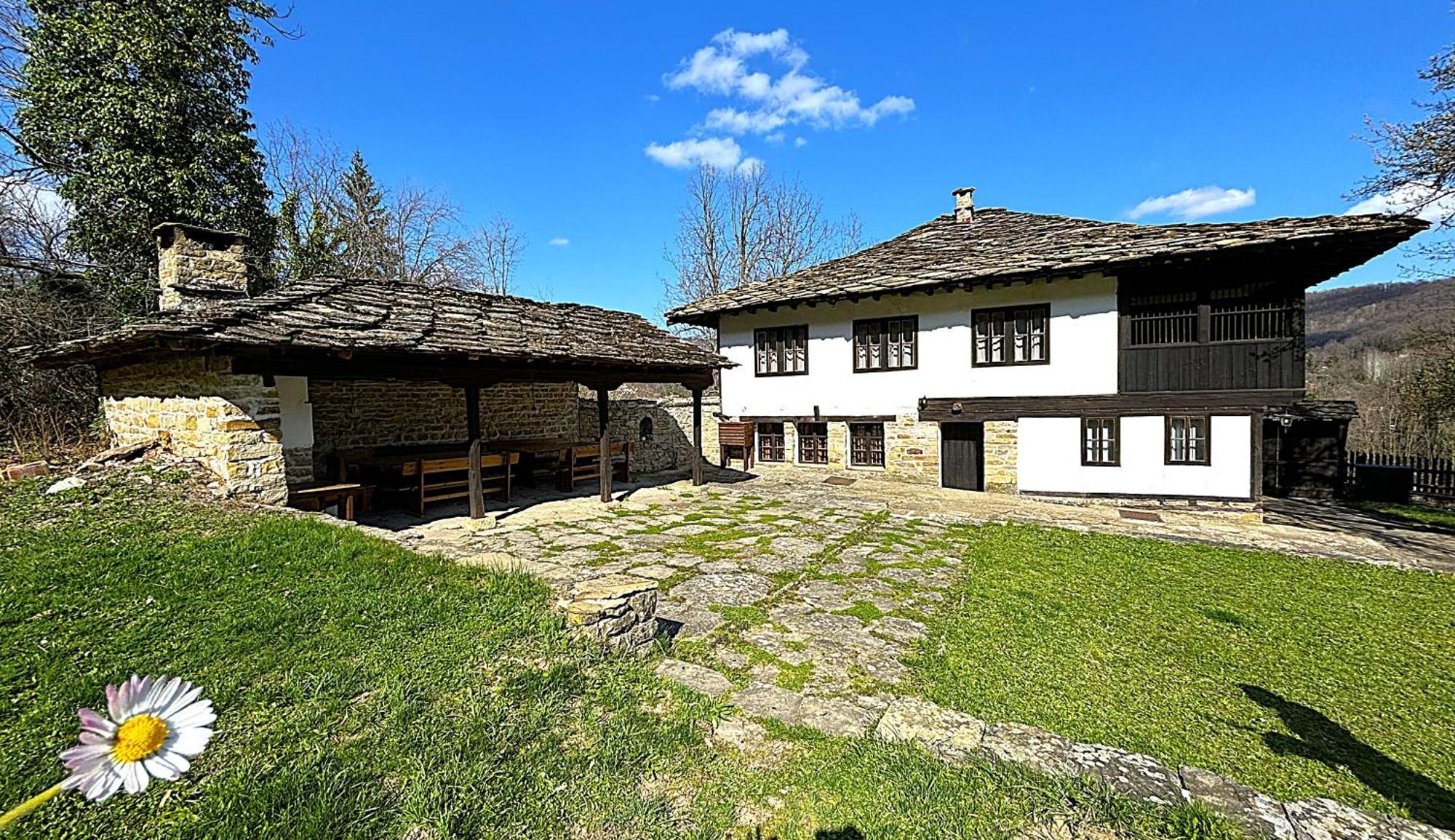 Къща За Гости Иван Карадимитров Bozhentsi Exterior photo